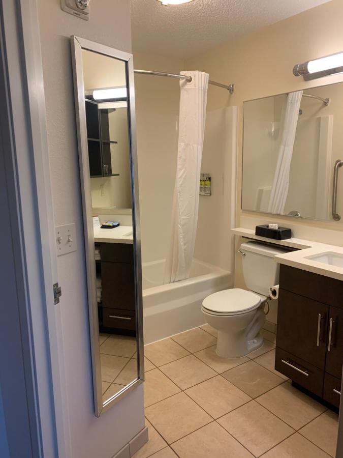 Queen Studio Suite