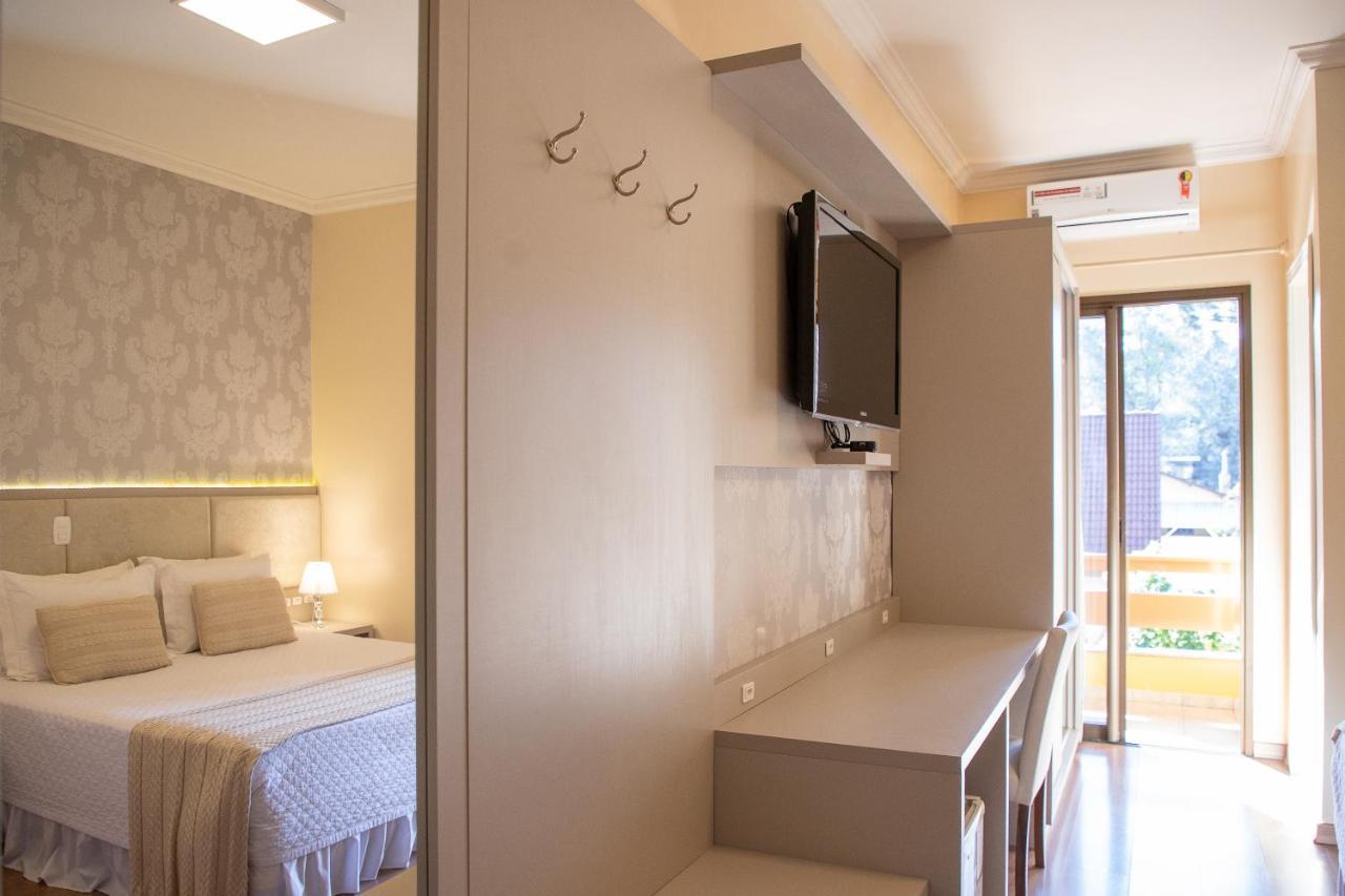 Luxury Triple Room