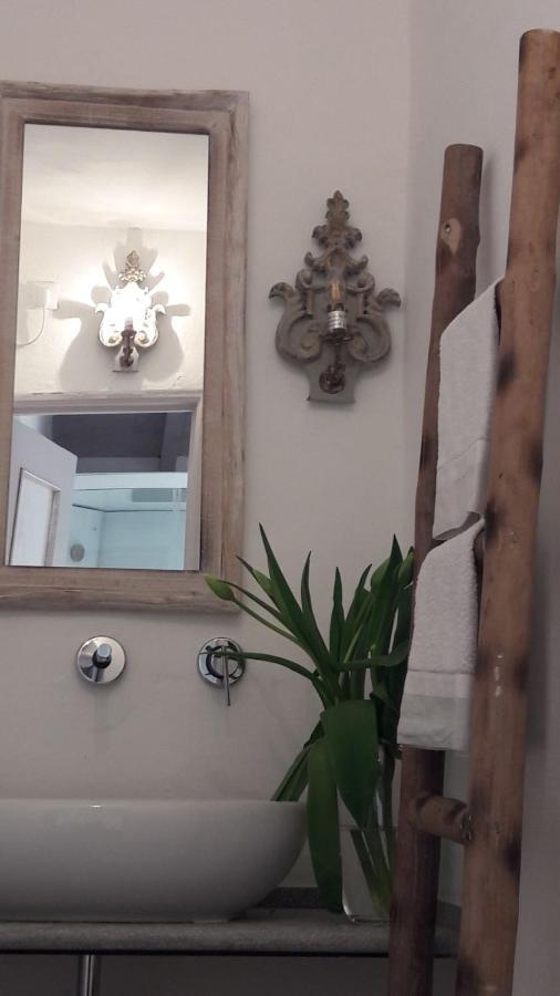 Double Room Split Level