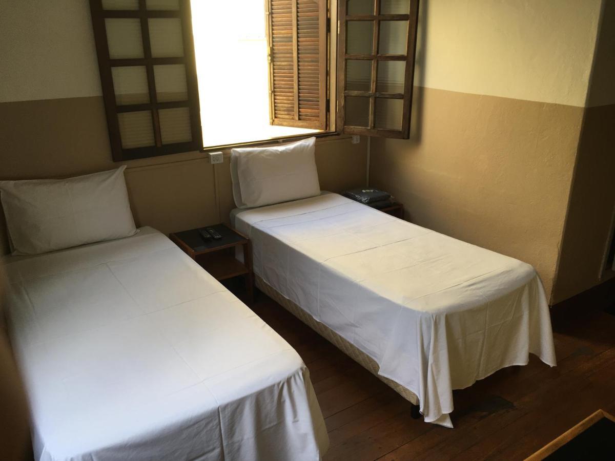 Quarto Duplo Standard