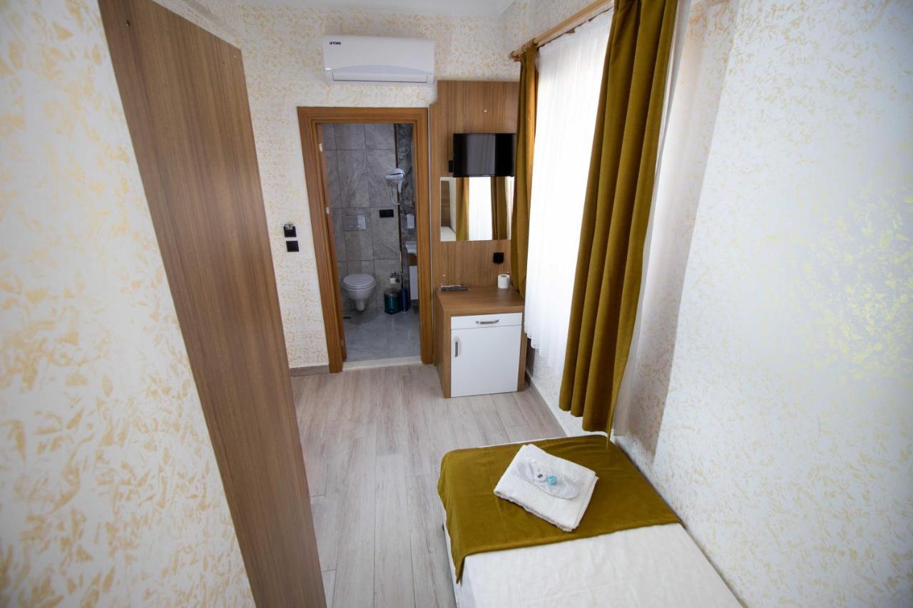Single Room Private Bathroom