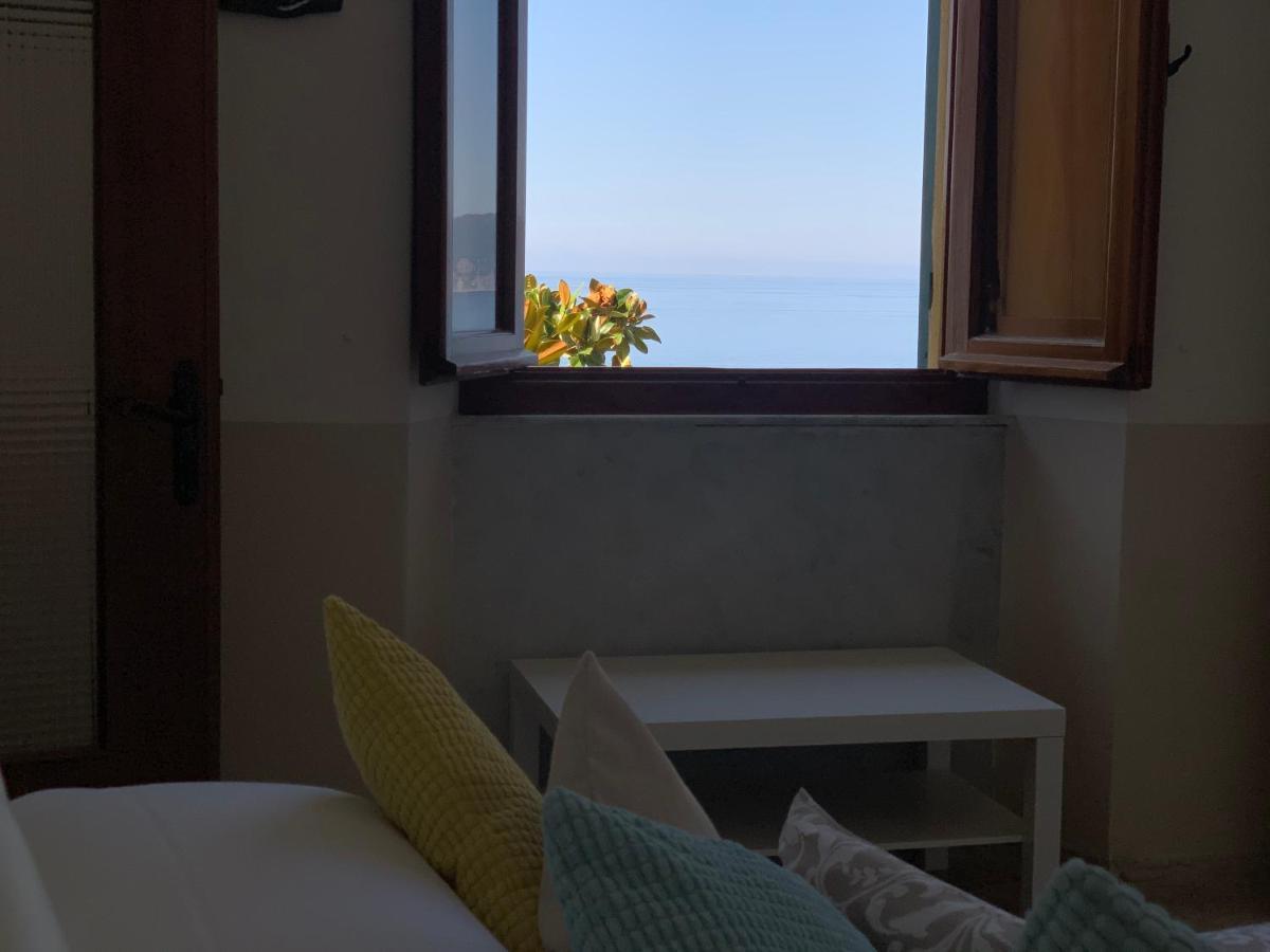 Queen Room Sea View
