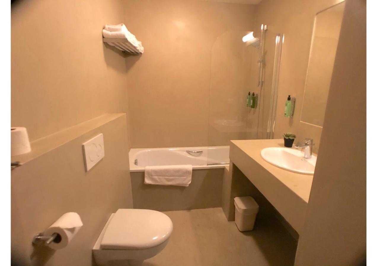 Double Room,1154026932:JPEG