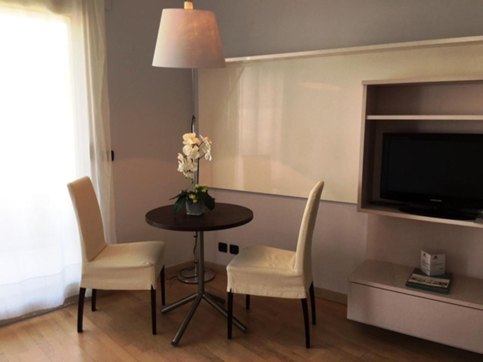 Standard Apartment,194328001:JPEG