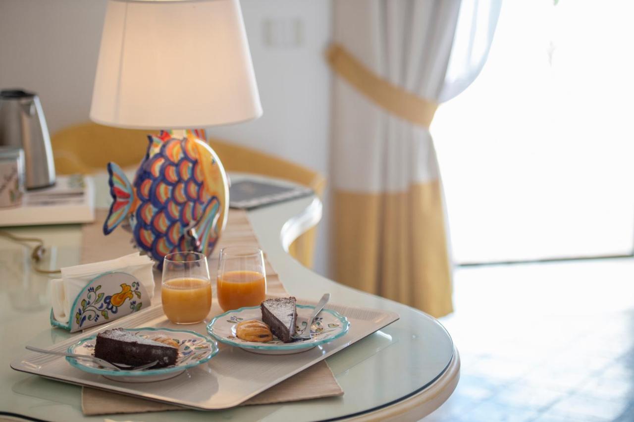 Deluxe Double Room Terrace Sea View