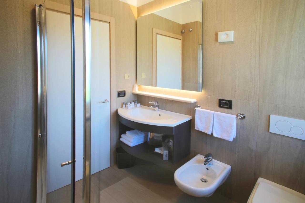 Double Room Lake View