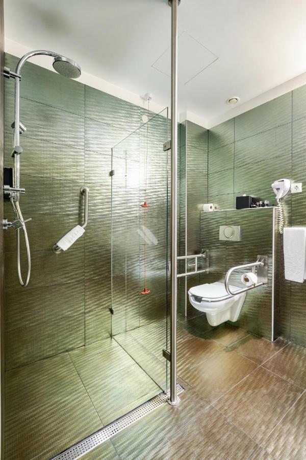 Economy Double or Twin Room