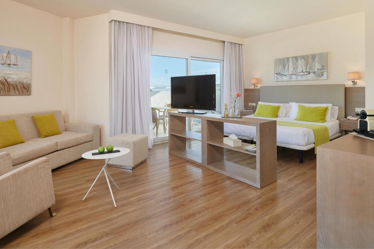 Junior Suite mit Balkon (nur für Erwachsene)