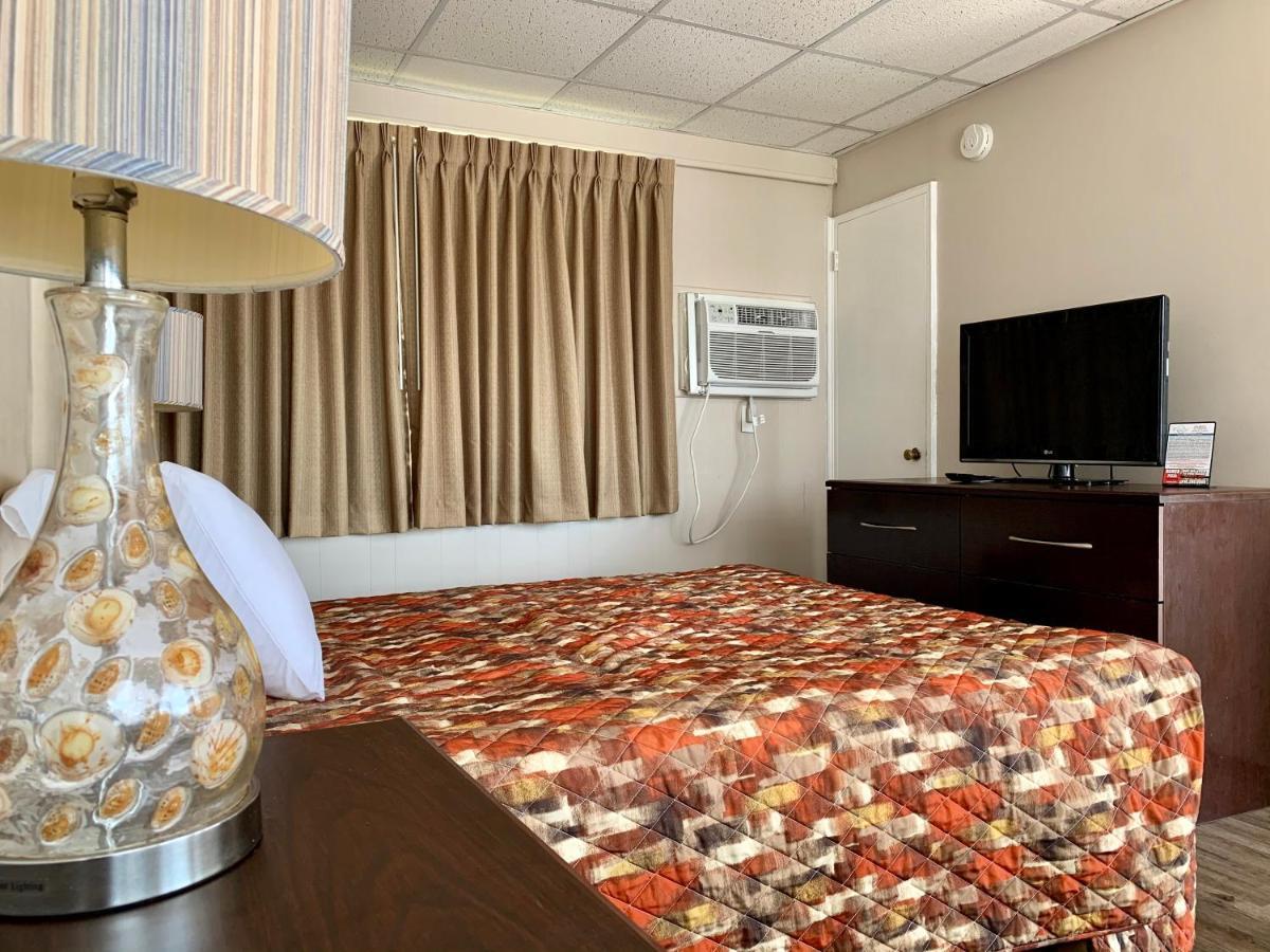 Queen Bed