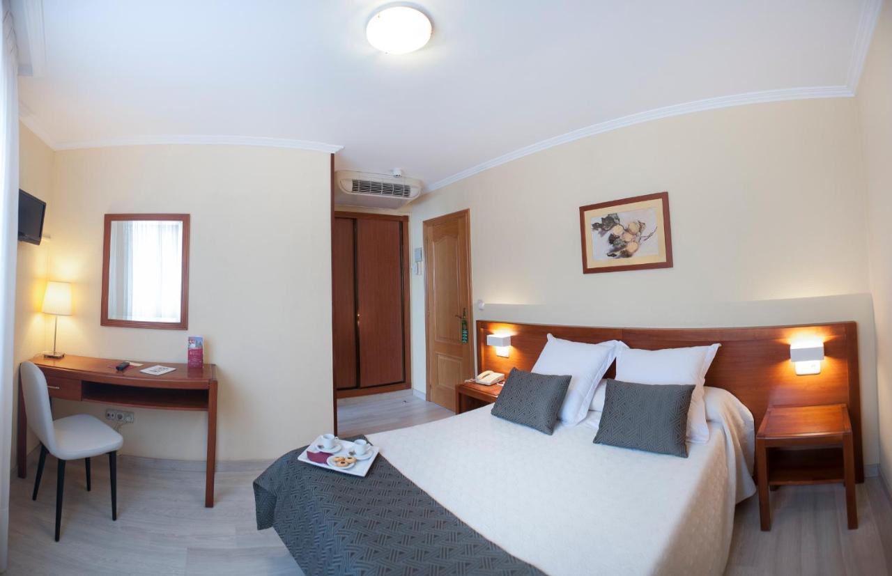 Twin Room,1207774480:JPEG