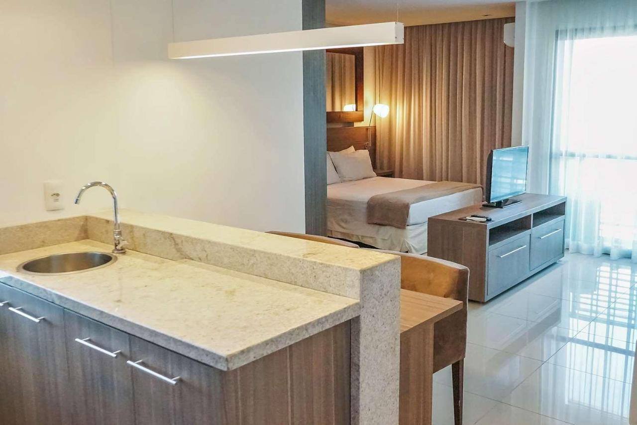 Quarto Queen Superior com Cama Queen-size e Varanda - Não Fumador