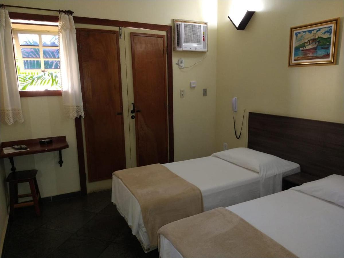 Double or Twin Room Private Bathroom