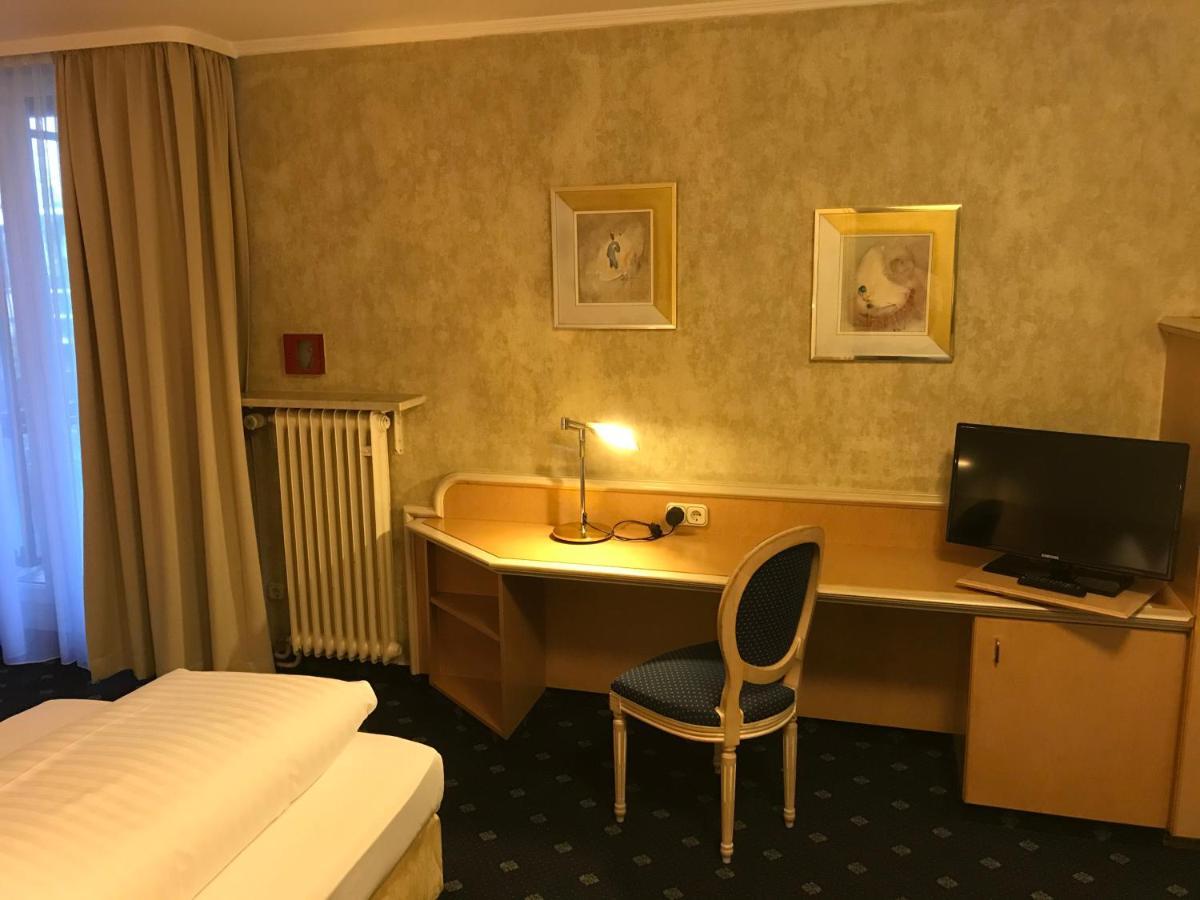 Zweibettzimmer