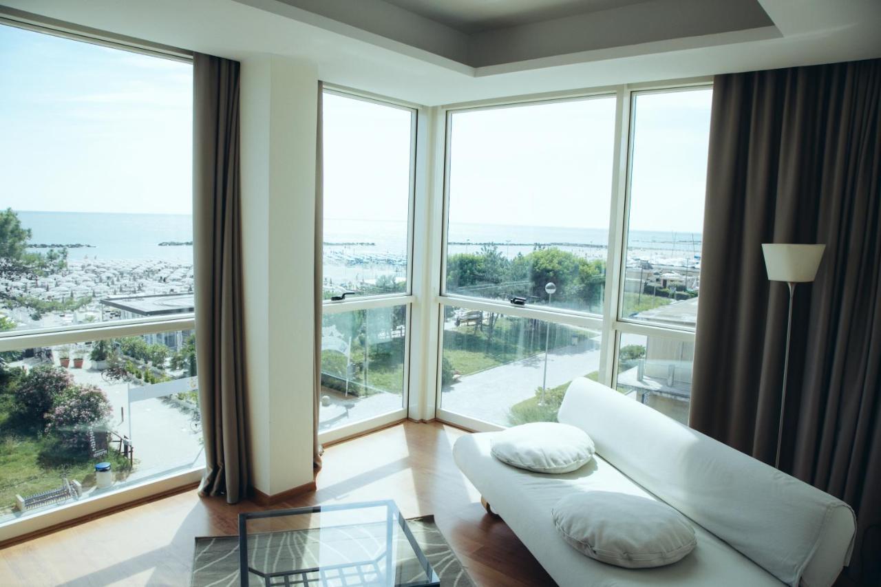 Deluxe Suite Sea View