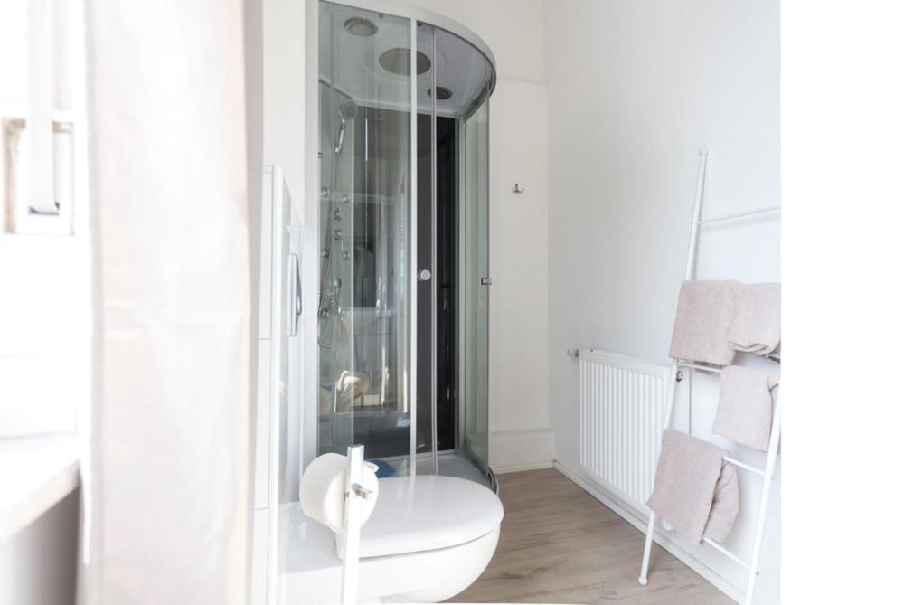 Apartment 12 - Königswinterer Straße 592