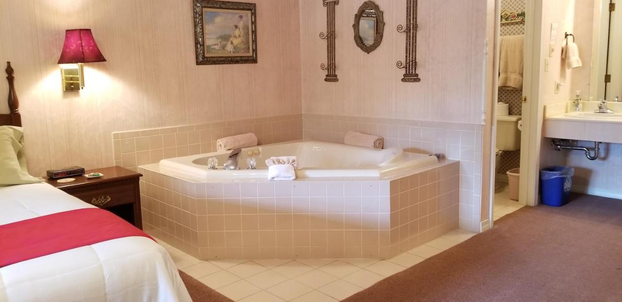 Verbena Suite