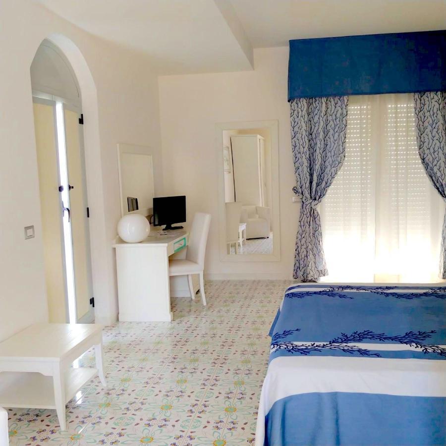 Superior Double Room,1010445703:JPEG