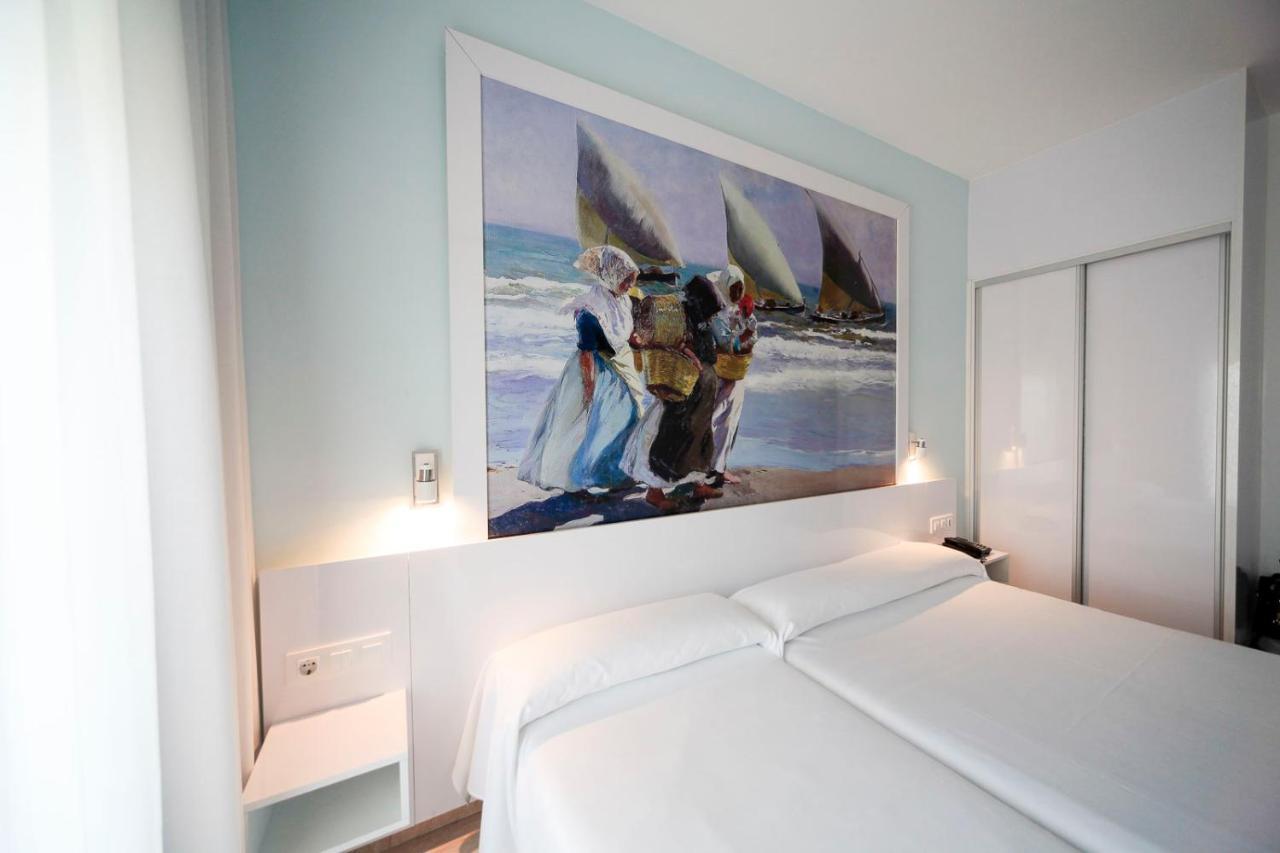 Standard Twin Room Sea View