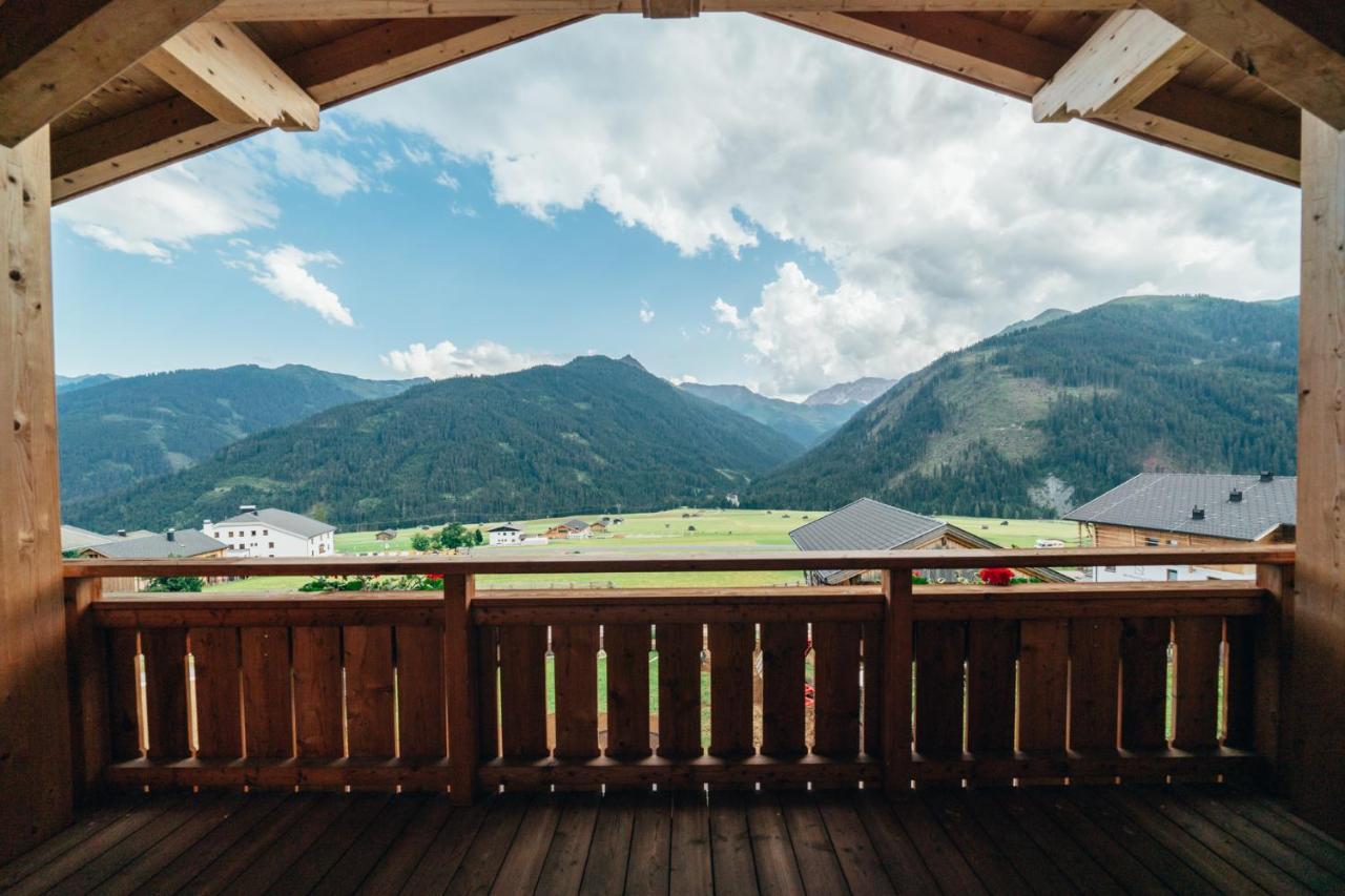 One-Bedroom Suite Mountain View