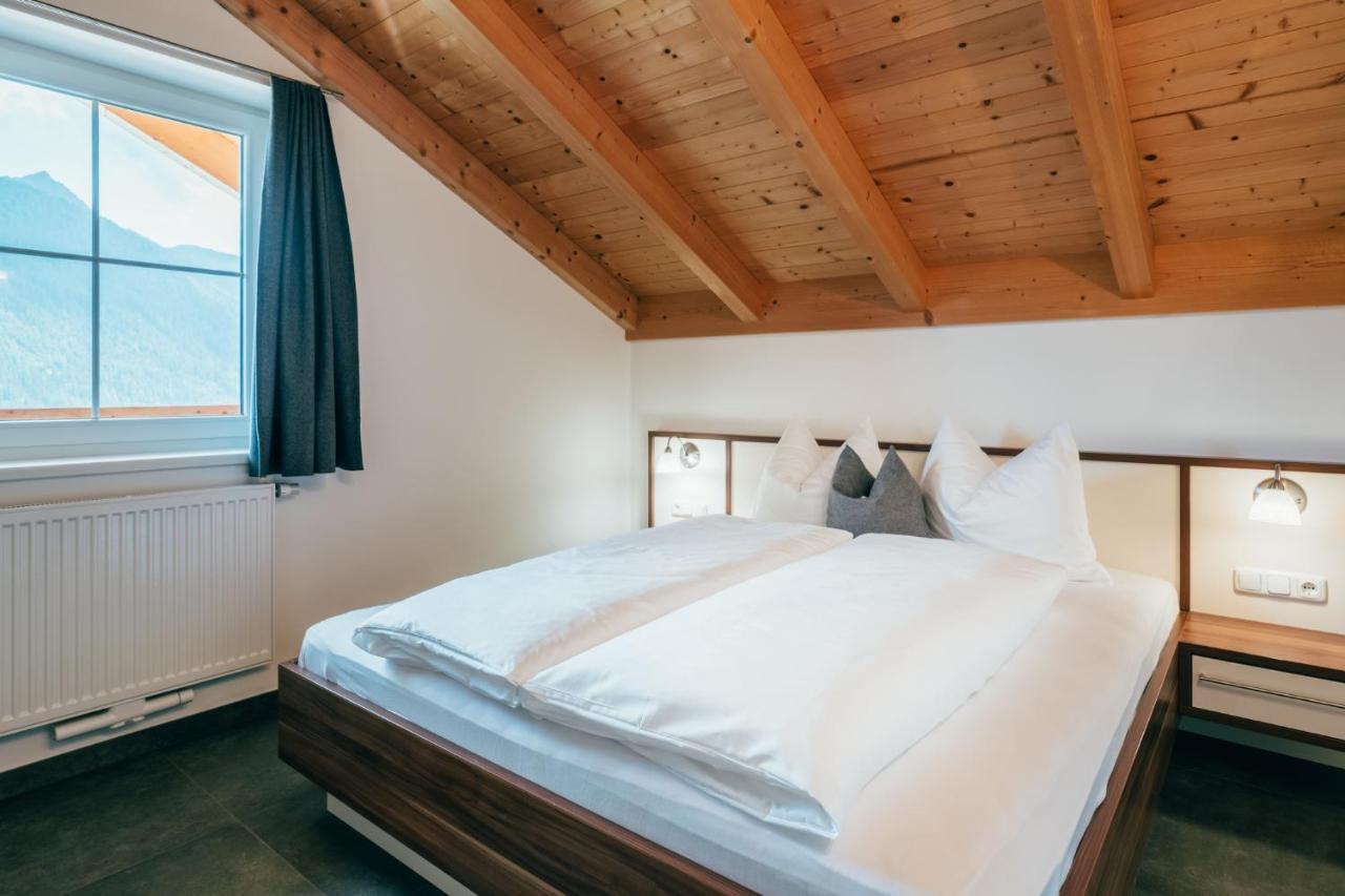 One-Bedroom Deluxe Apartment Mountain View