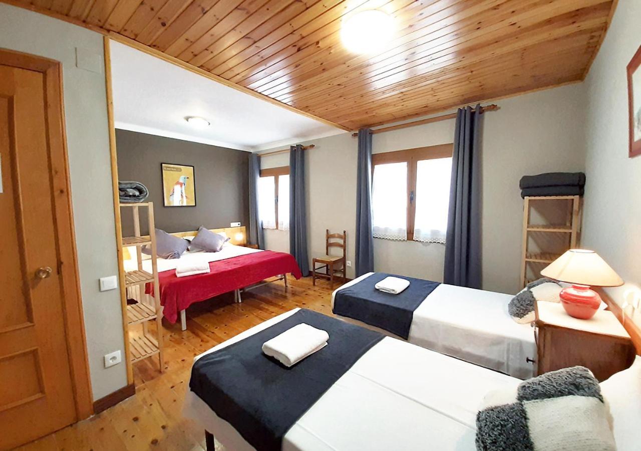 Quadruple Room Private Bathroom