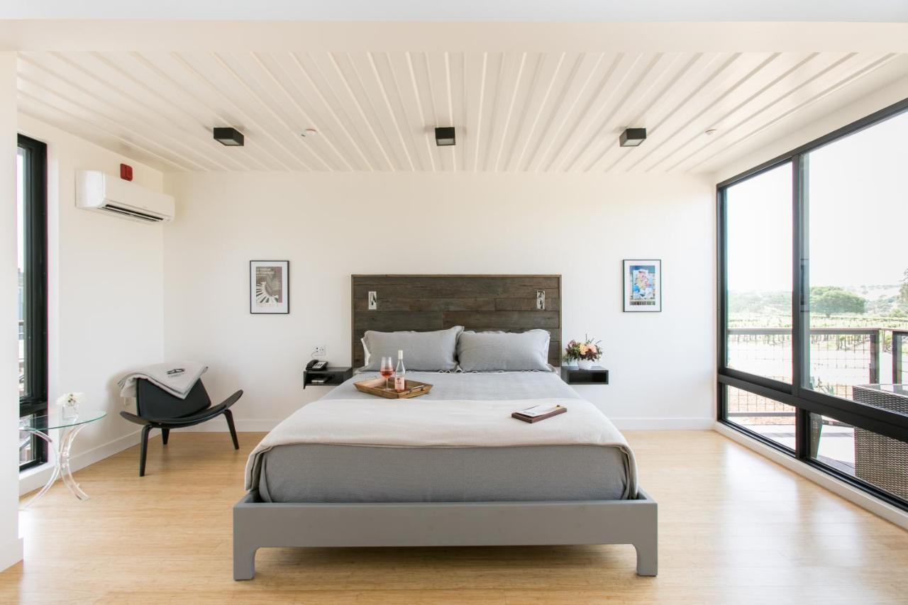 Standard King Room,1011455980:JPEG