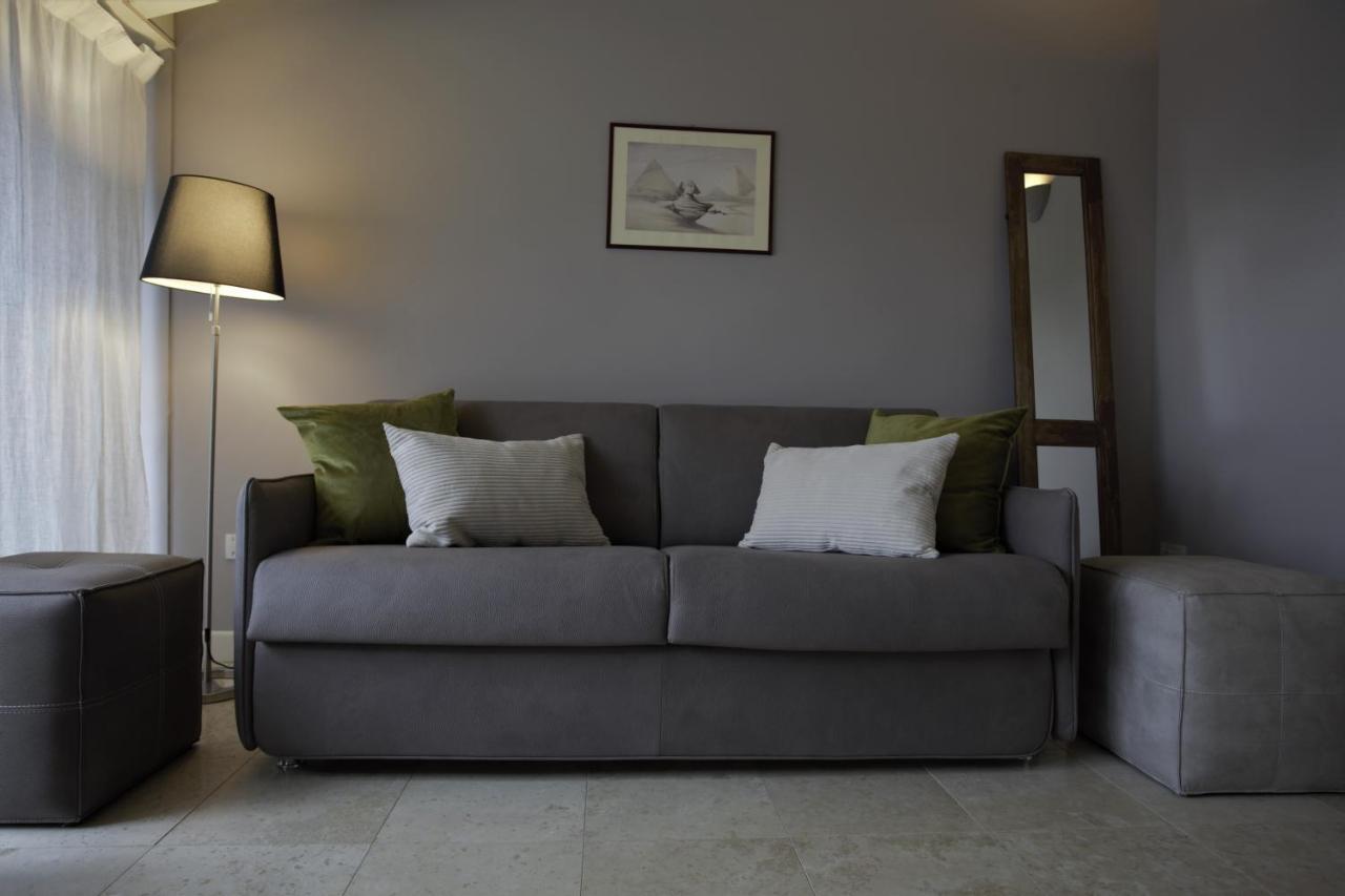 Executive Suite Split Level