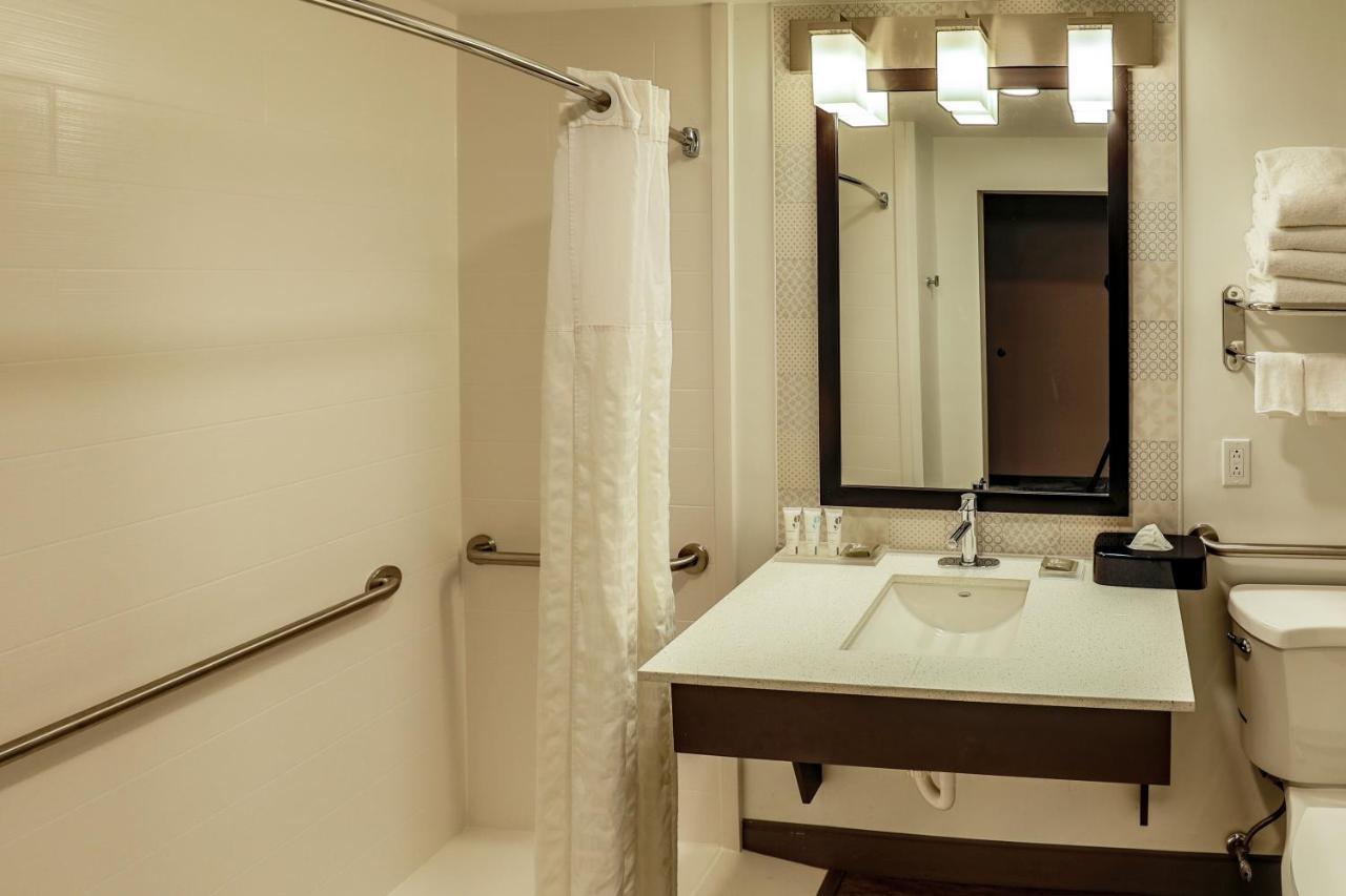 King Room Disability Access or Non-Smoking