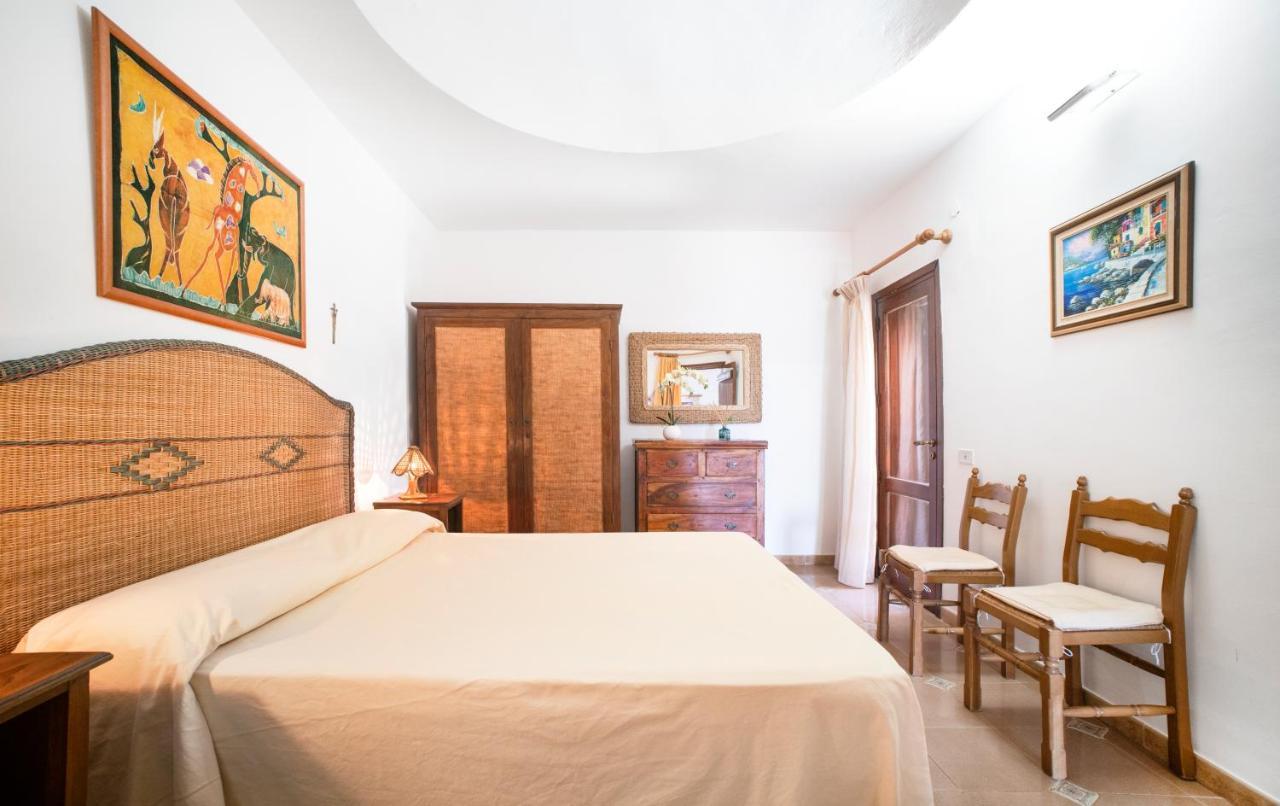 Two-Bedroom Apartment Sea View
