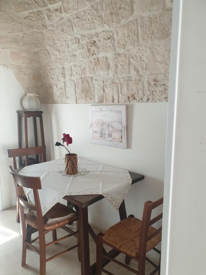 Triple Room Trullo Stone-House