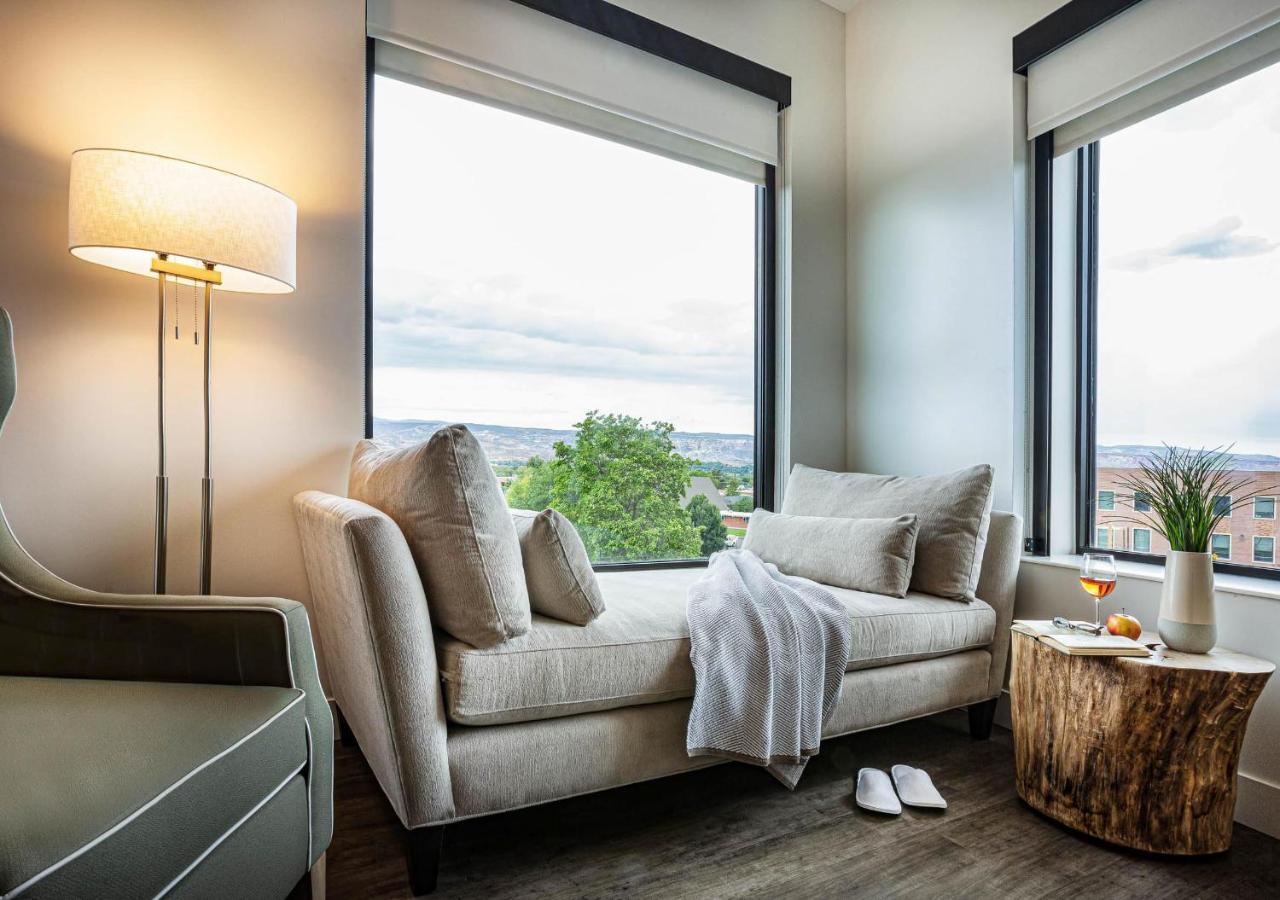 King Suite - Disability Access,1023280858:JPEG