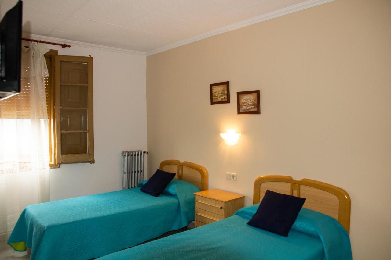 Economy Twin Room