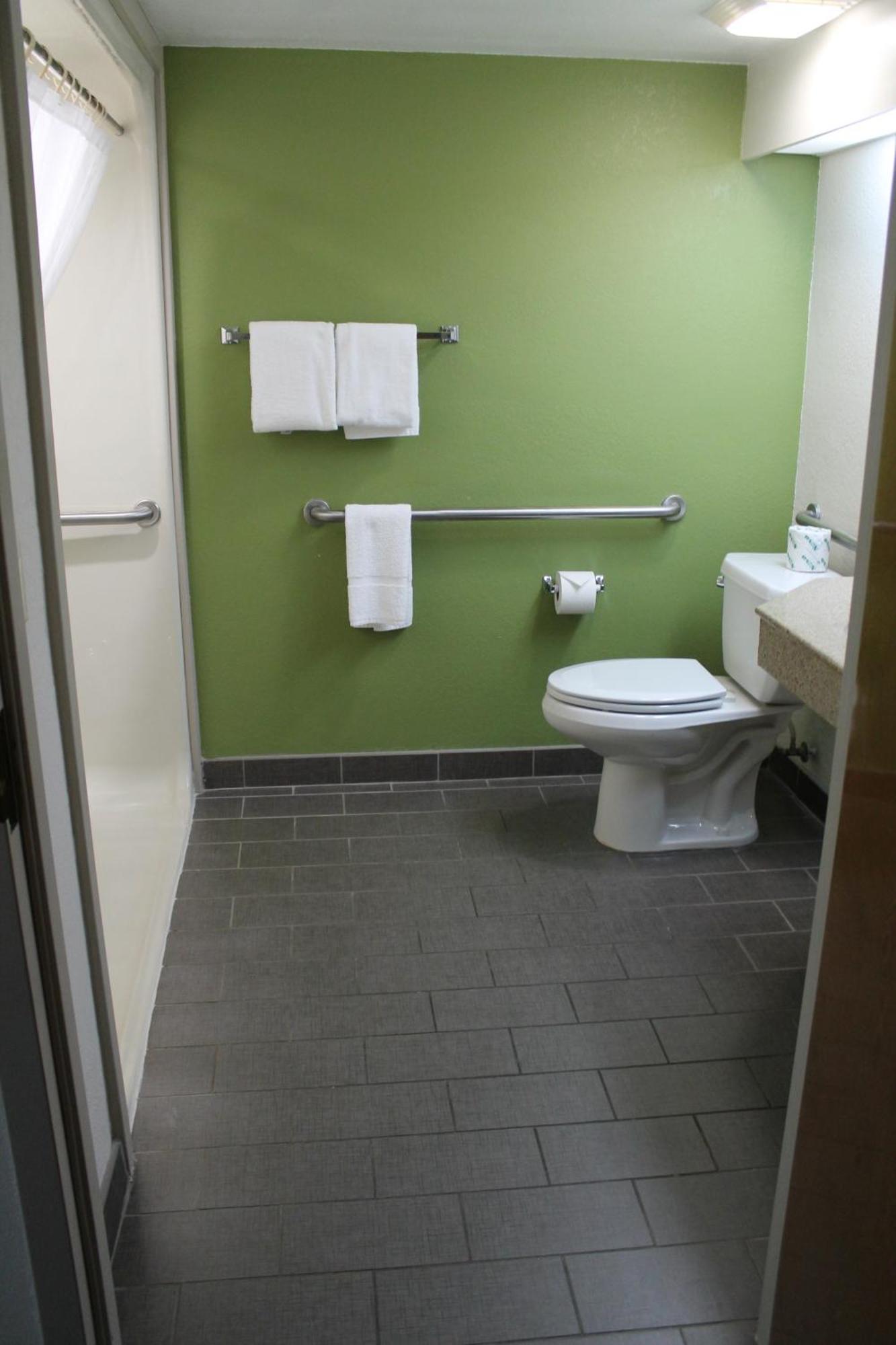 King Room Disability Access or Non-Smoking