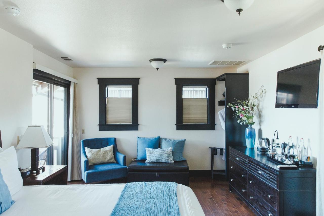 Queen Room Balcony