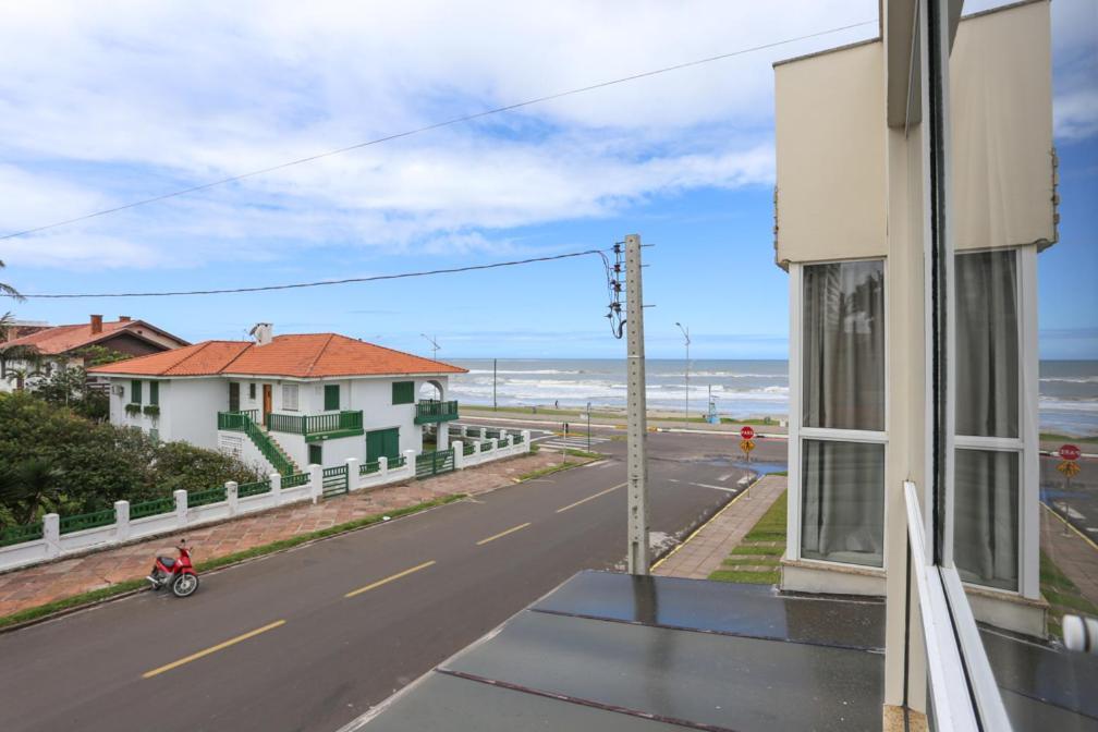 Triple Room side sea
