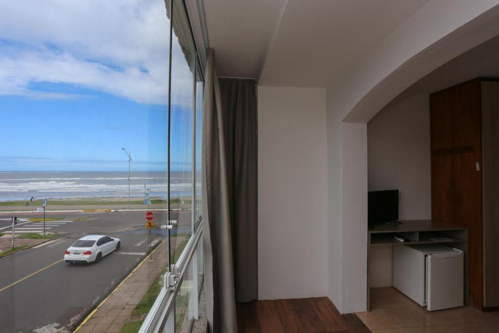 Triple Room side sea