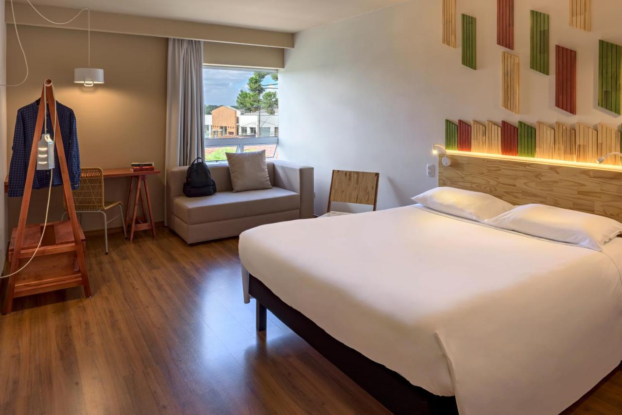 Quarto Duplo Standard