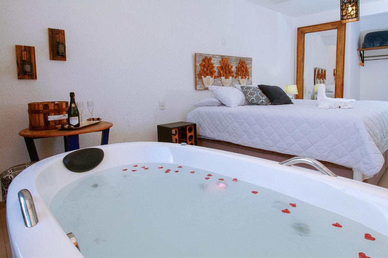King Room Spa Bath