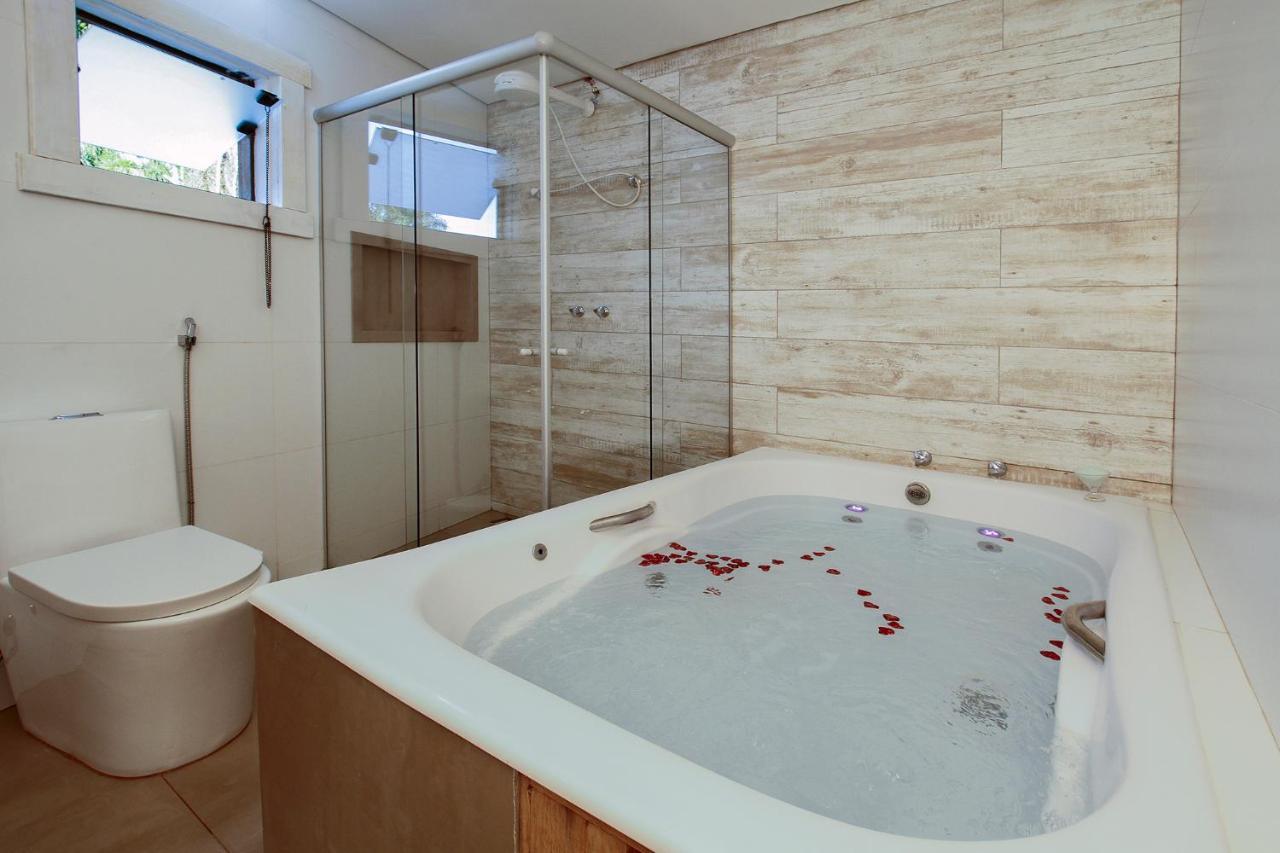 King Room Spa Bath