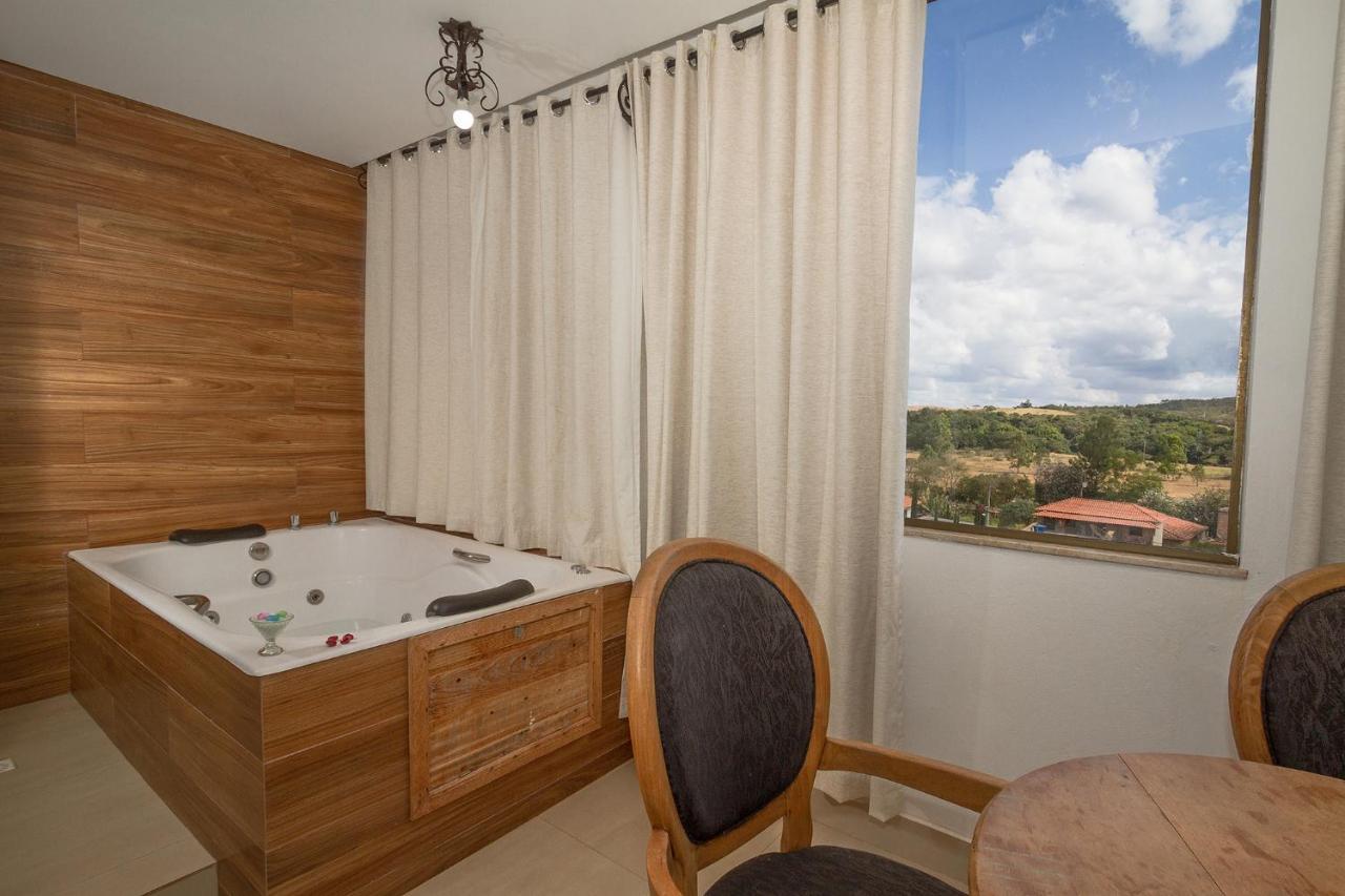 King Room Spa Bath