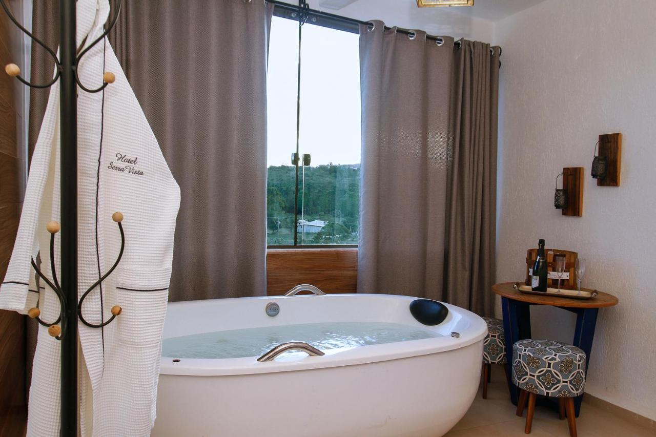 King Room Spa Bath