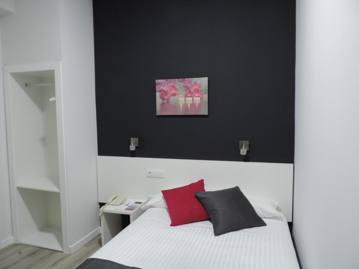 Economic Single Room
