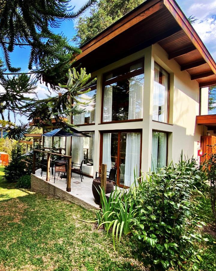 Bungalow Patio