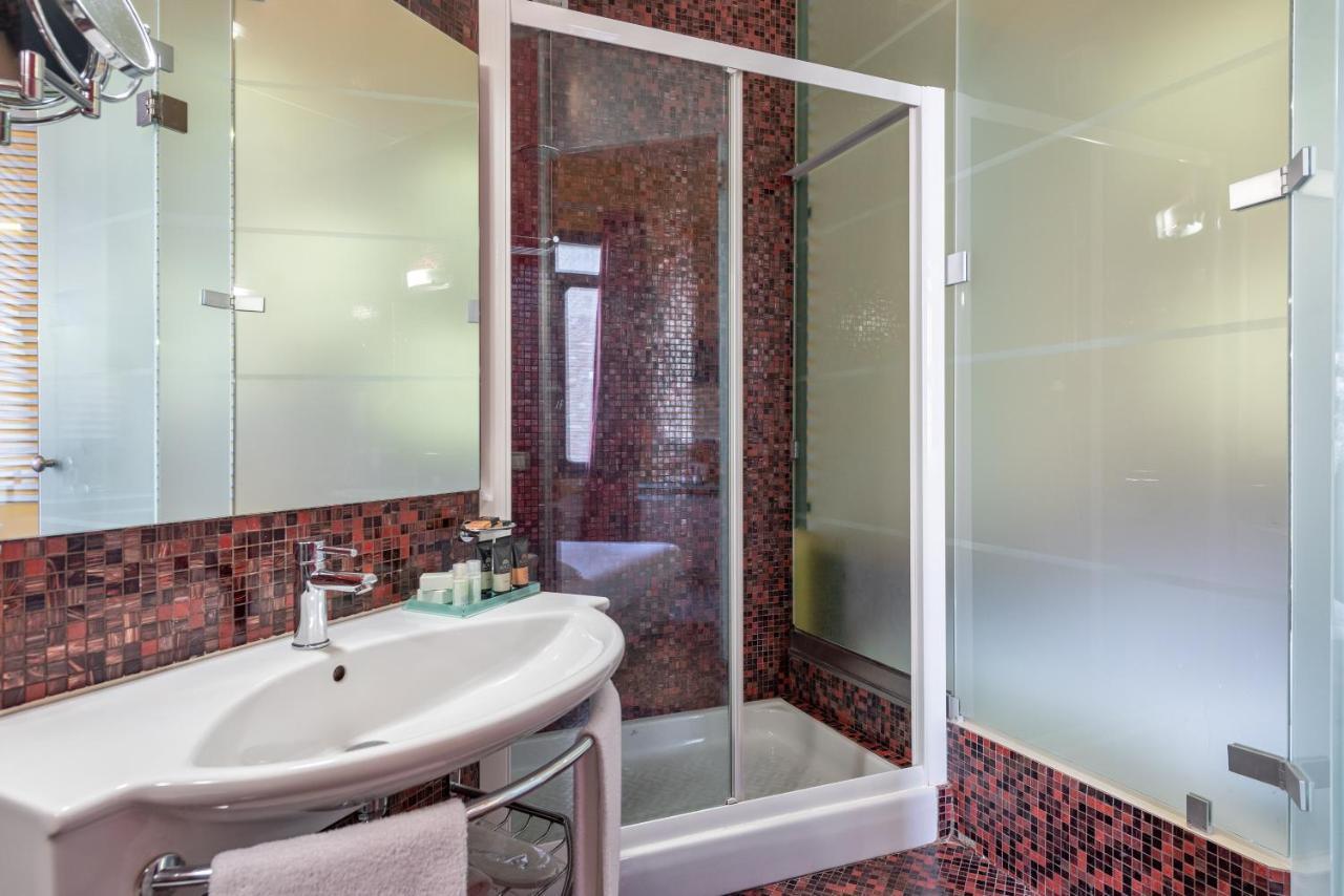 Deluxe Double Room Spa Bath