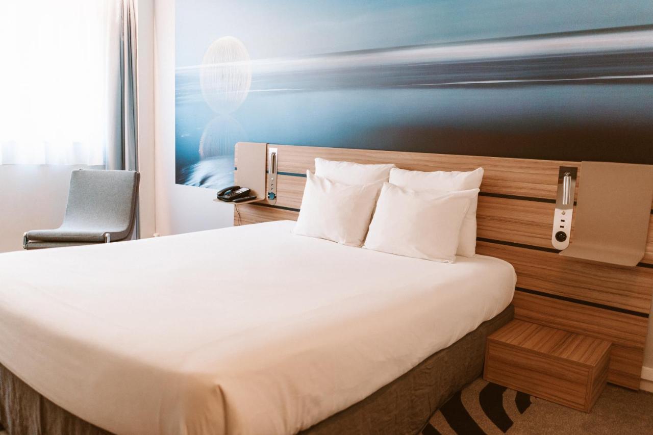 Executive Queen Room