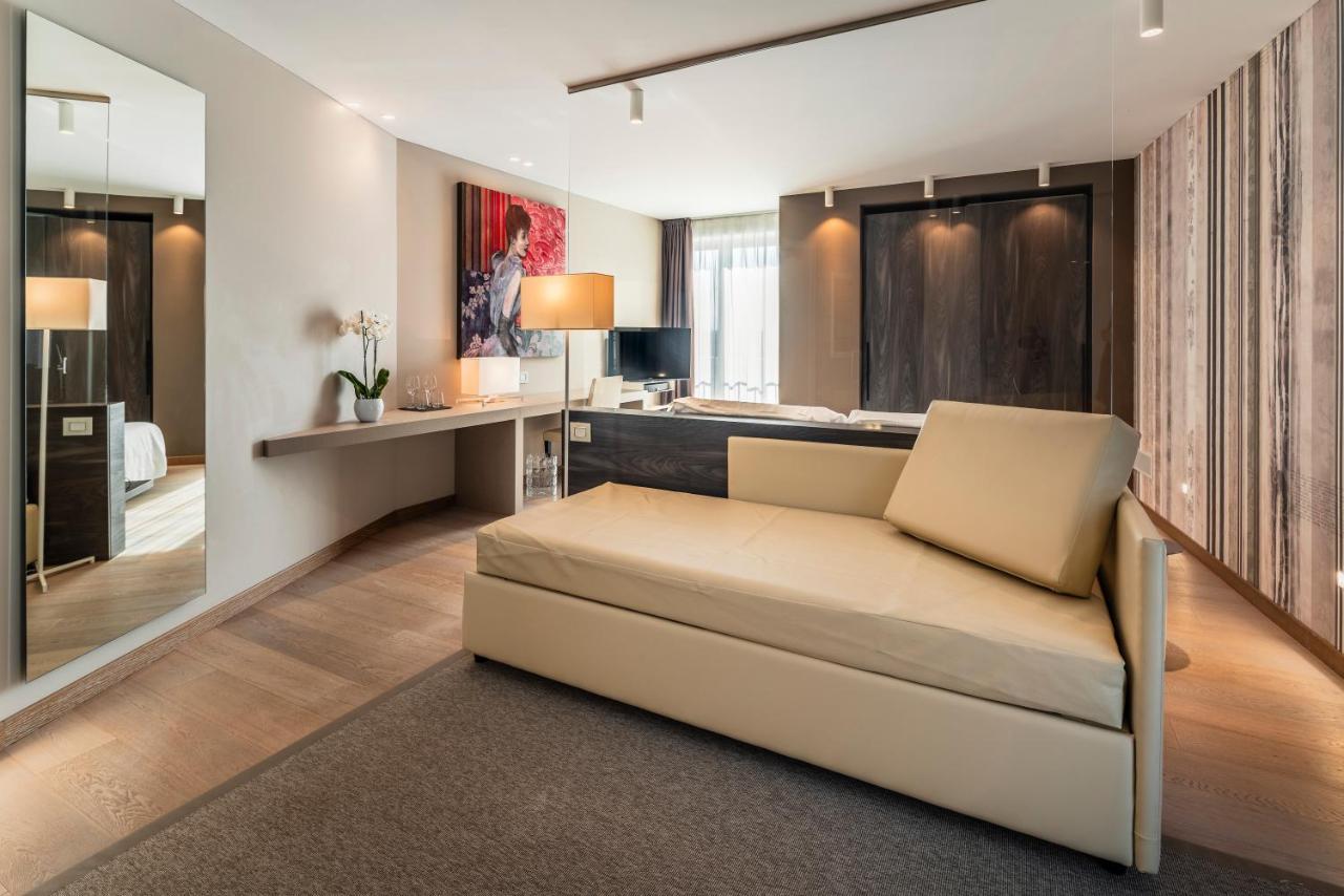 Suite Whirlpool