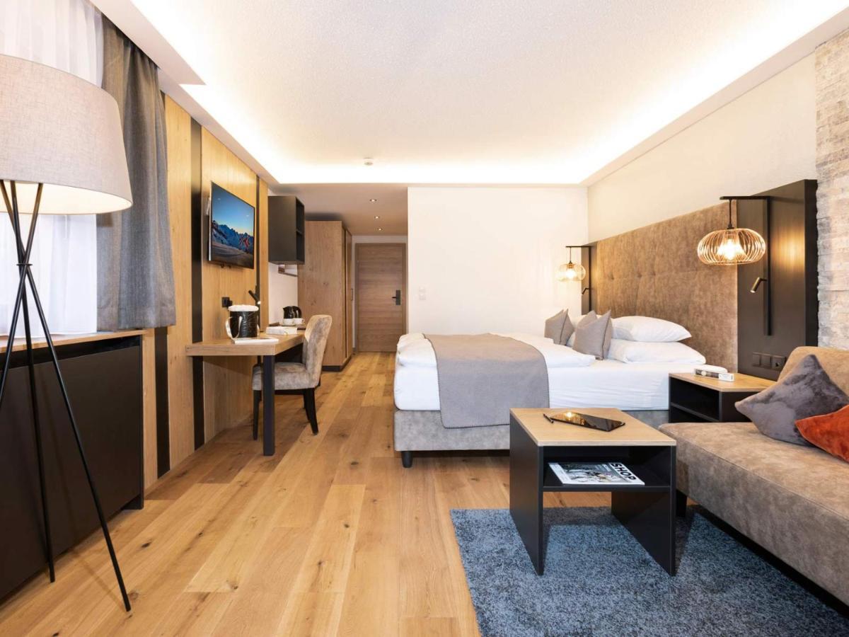 Deluxe Double Room Balcony