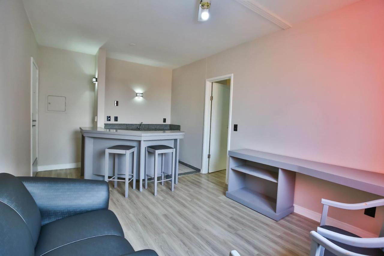 Superior Triple Suite 3 single beds