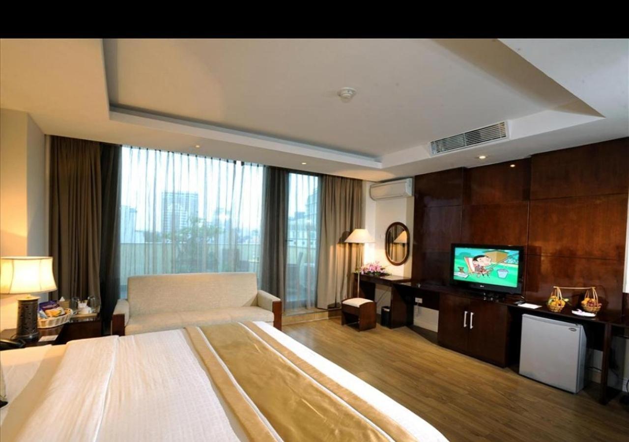 Quarto com Vista Parcial do Oceano e 1 Cama King-size