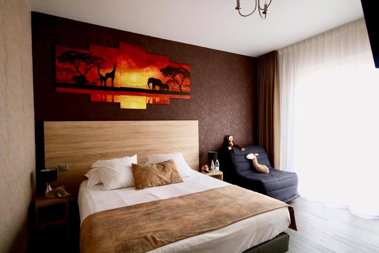 Triple Room Terrace
